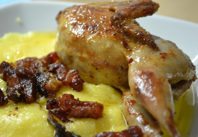 SECONDI-QUAGLIE SAPORITE CON PANCETTA E POLENTA