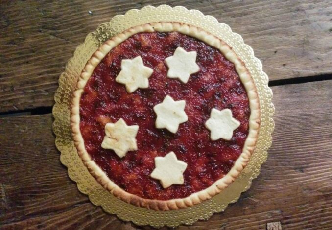 DOLCI-CROSTATA ALLA FARINA DI KAMUT CON MARMELLATA DI FICHI